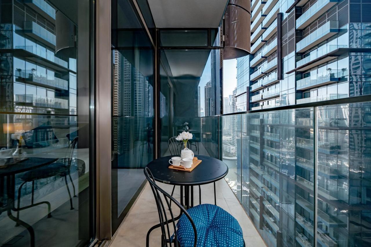 Higuests - Unique Studio With Stunning Panoramic Marina Views Dubai Bagian luar foto
